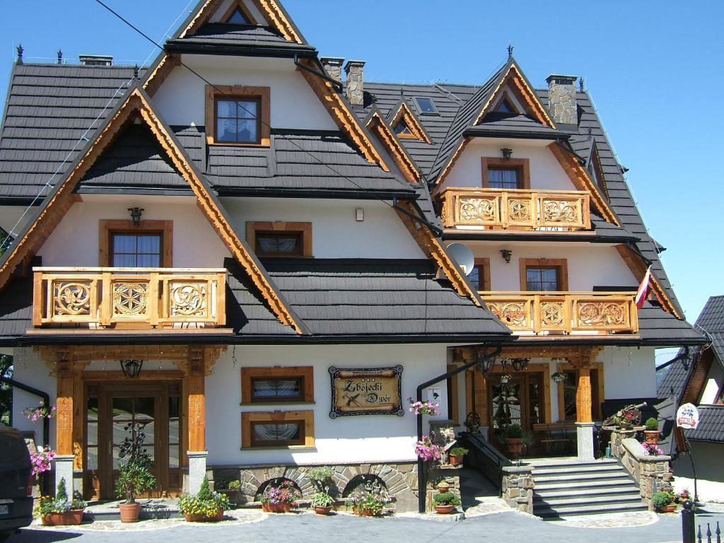 Pensjonat&Restauracja-Pizzeria Zbójecki Dwór - 15 minut pieszo do term, tel 604-865-566 Bukowina Tatrzańska Exterior foto